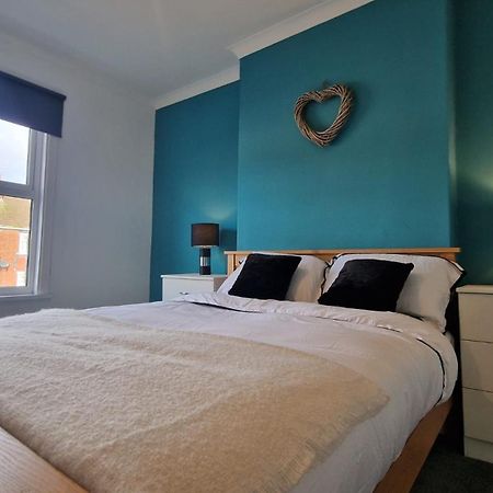 Cosy Home Perfect For Families And Contractors With Free Parking Darlington  Kültér fotó