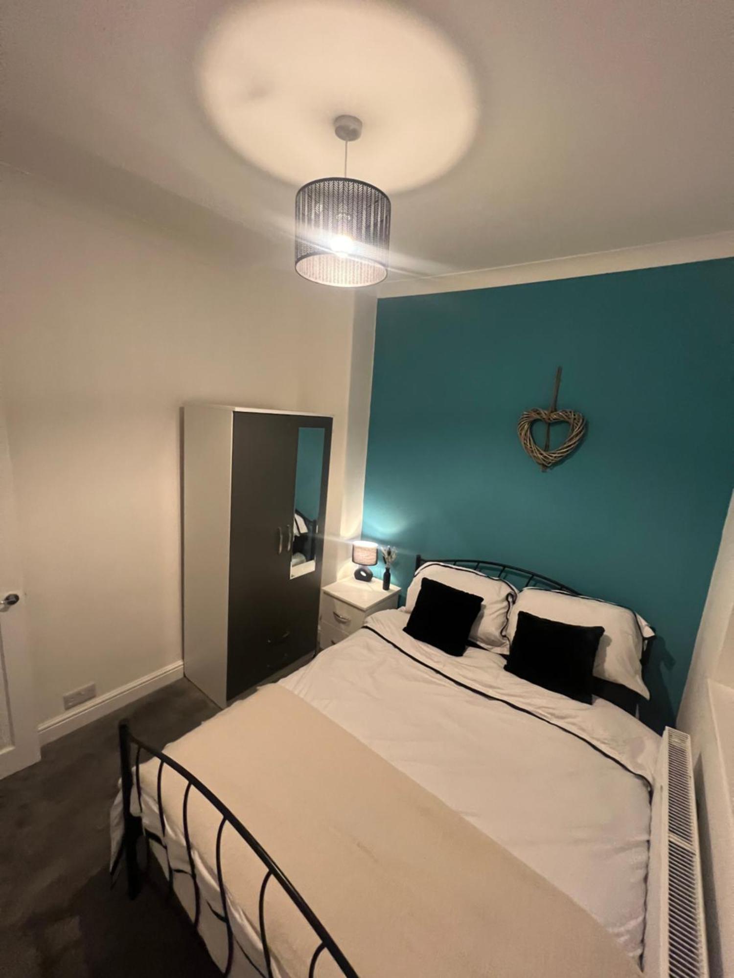 Cosy Home Perfect For Families And Contractors With Free Parking Darlington  Kültér fotó