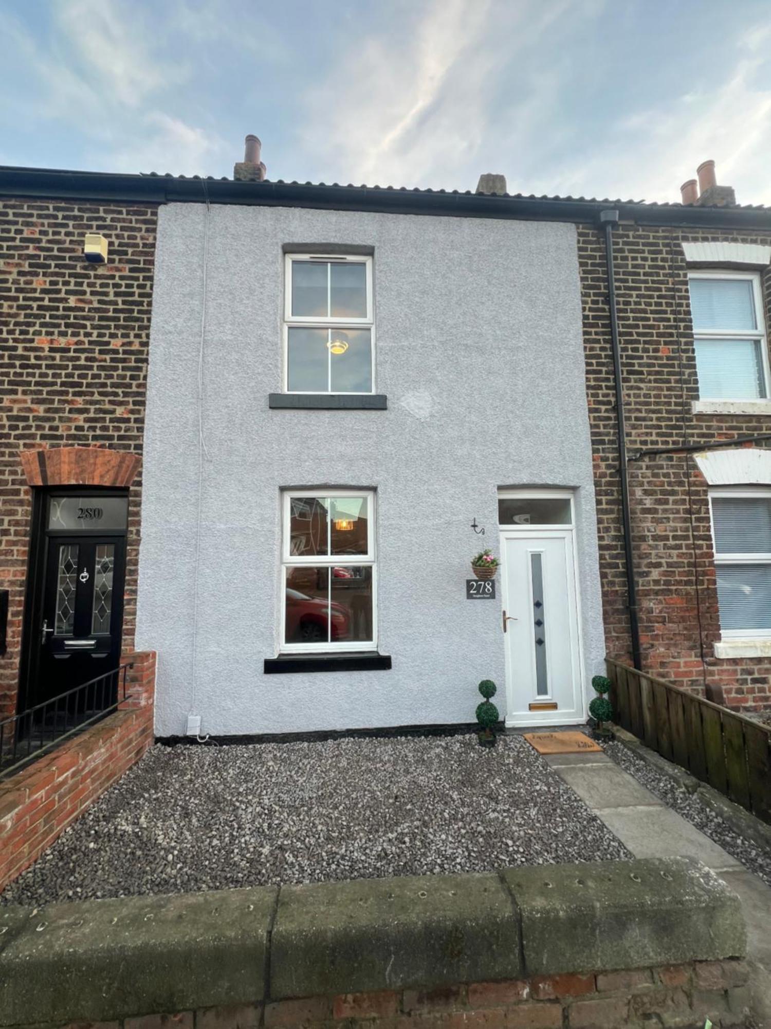 Cosy Home Perfect For Families And Contractors With Free Parking Darlington  Kültér fotó